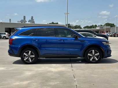 Used 2023 Kia Sorento S