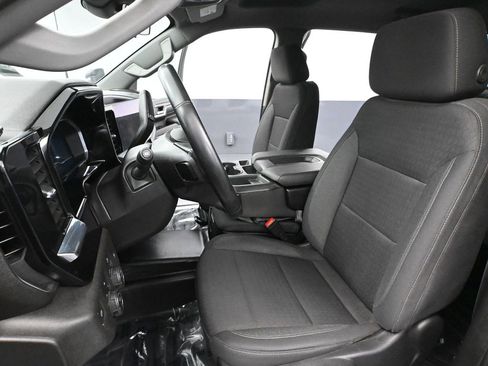 Used 2024 Chevrolet Silverado 2500 LT image 28