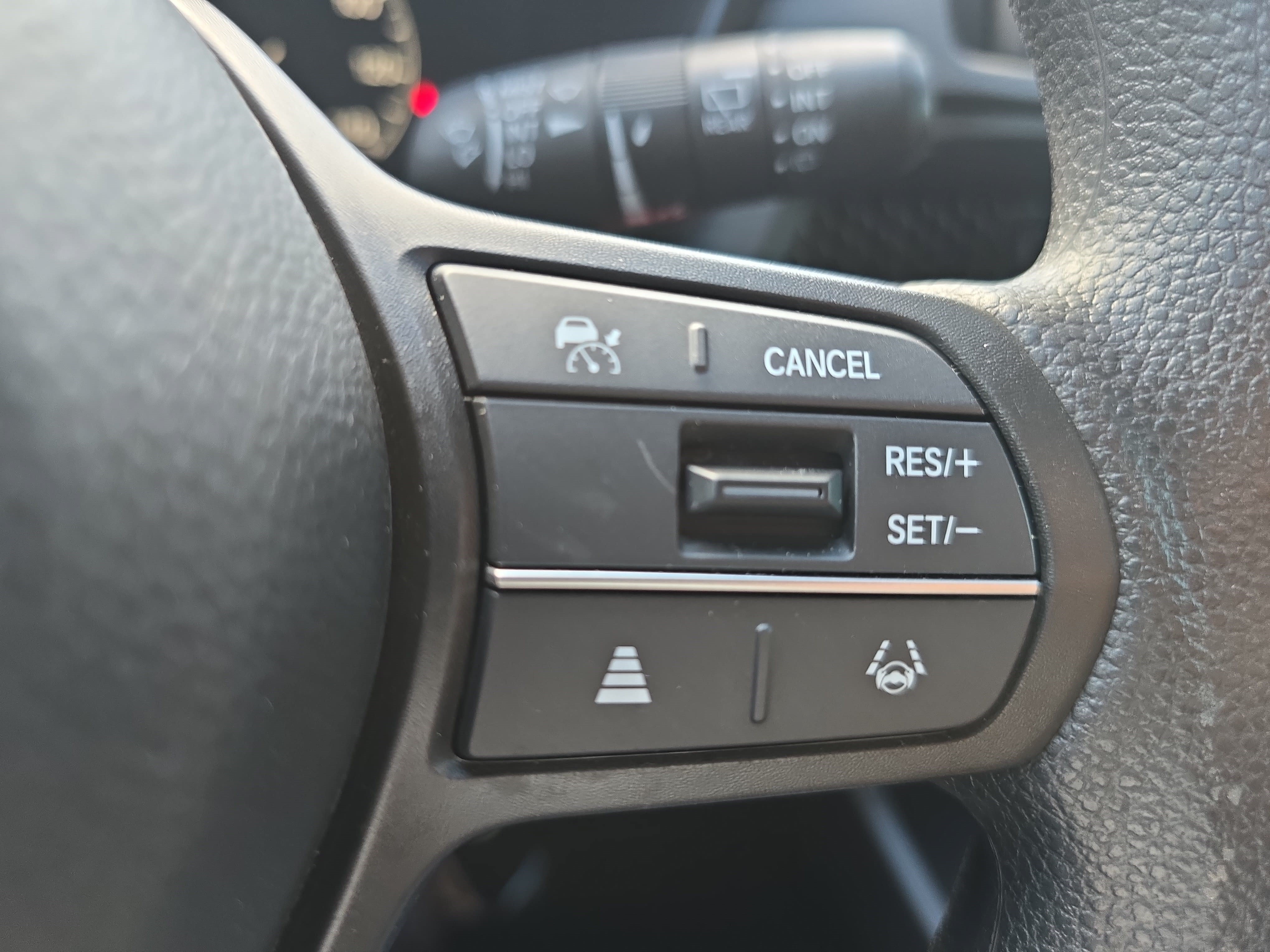 Certified 2025 Honda CR-V EX image 17