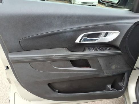 Used 2014 Chevrolet Equinox LS FWD image 12