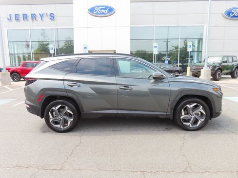 Used 2024 Hyundai Tucson Limited AWD/4WD image 4
