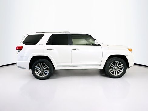 Used 2013 Toyota 4Runner Limited image 10
