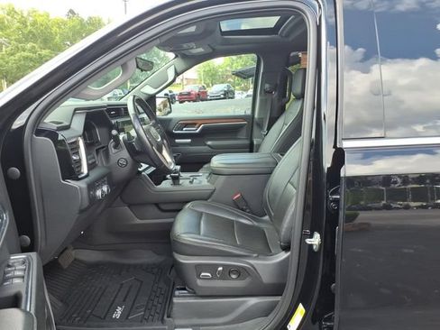 Used 2023 GMC Sierra 1500 Denali w/ Denali Reserve Package AWD/4WD image 4