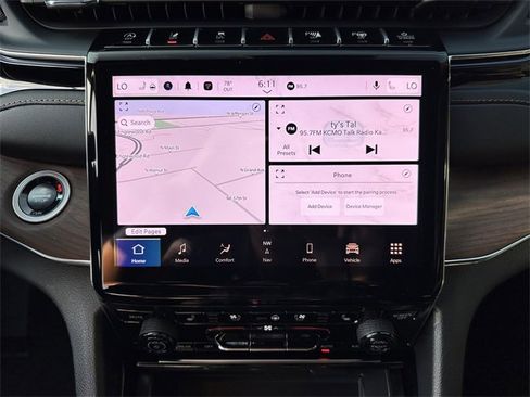 Used 2025 Jeep Grand Cherokee Summit w/ Adv Protech Group IV image 24