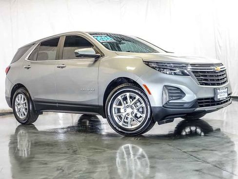 Certified 2024 Chevrolet Equinox LT FWD image 2