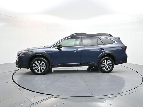 Used 2025 Subaru Outback Premium w/ Popular Package #1 image 4