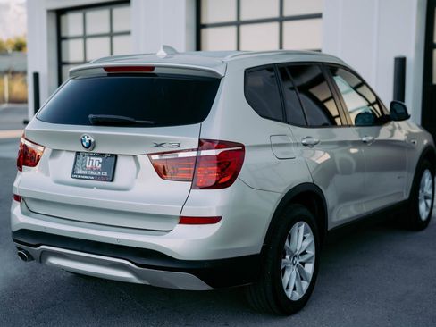 Used 2015 BMW X3 xDrive28d image 7
