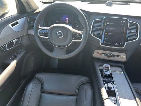 Certified 2025 Volvo XC90 B6 Ultra w/ Protection Package Premier image 18