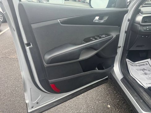 Used 2019 Kia Sorento EX AWD/4WD image 19