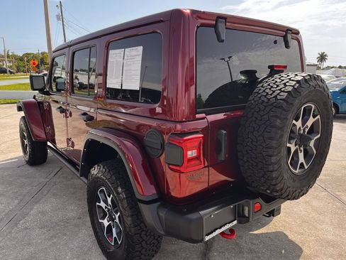 Used 2021 Jeep Wrangler Unlimited Rubicon AWD/4WD image 5