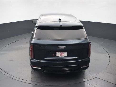 New 2026 Cadillac Escalade IQ Sport 2 w/ LPO, ONYX Package AWD/4WD image 44