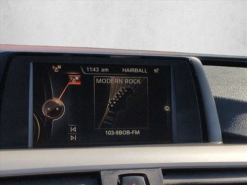 Used 2015 BMW 320i Sedan image 17