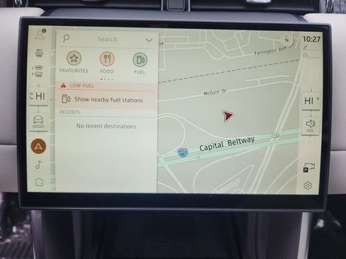 Certified 2025 Land Rover Discovery Sport S image 21