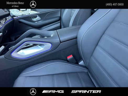 New 2026 Mercedes-Benz GLS 580 4MATIC image 14