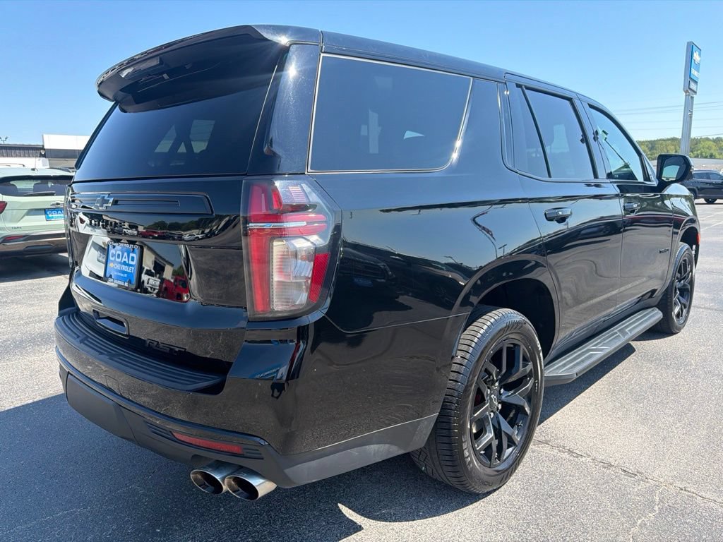 Used 2023 Chevrolet Tahoe RST w/ RST Performance Edition AWD/4WD image 3