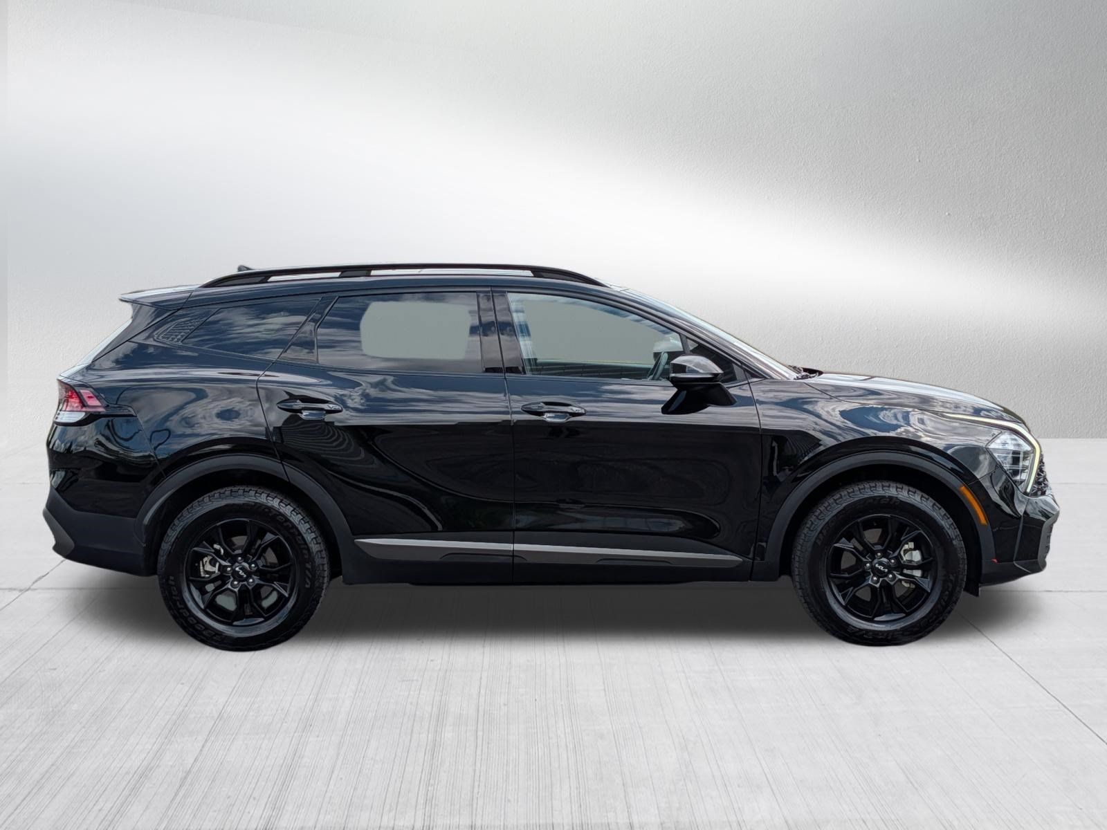 Certified 2024 Kia Sportage X-Pro AWD/4WD image 8