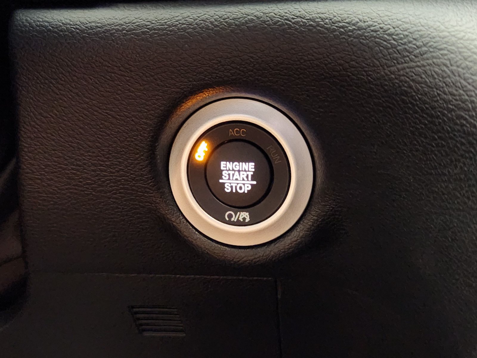 New 2027 Chrysler Pacifica Select FWD image 26
