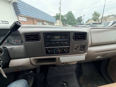 Used 1999 Ford F250 XL RWD image 5