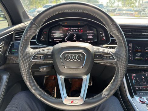 Used 2021 Audi SQ7 Premium Plus w/ Executive Package AWD/4WD image 19