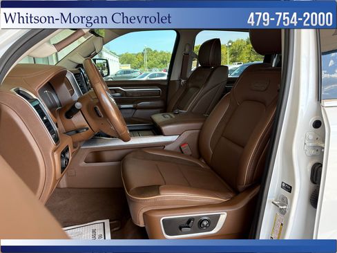 Used 2024 RAM 1500 Limited AWD/4WD image 9