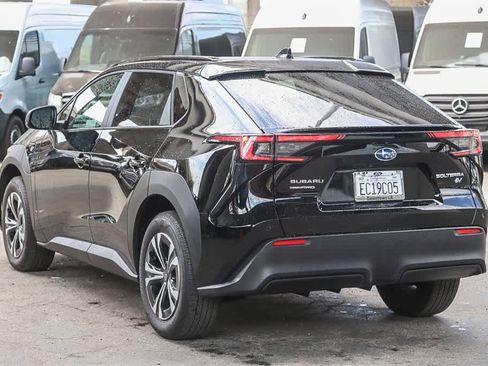 Used 2025 Subaru Solterra Premium image 8