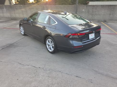 Used 2025 Honda Accord LX image 8