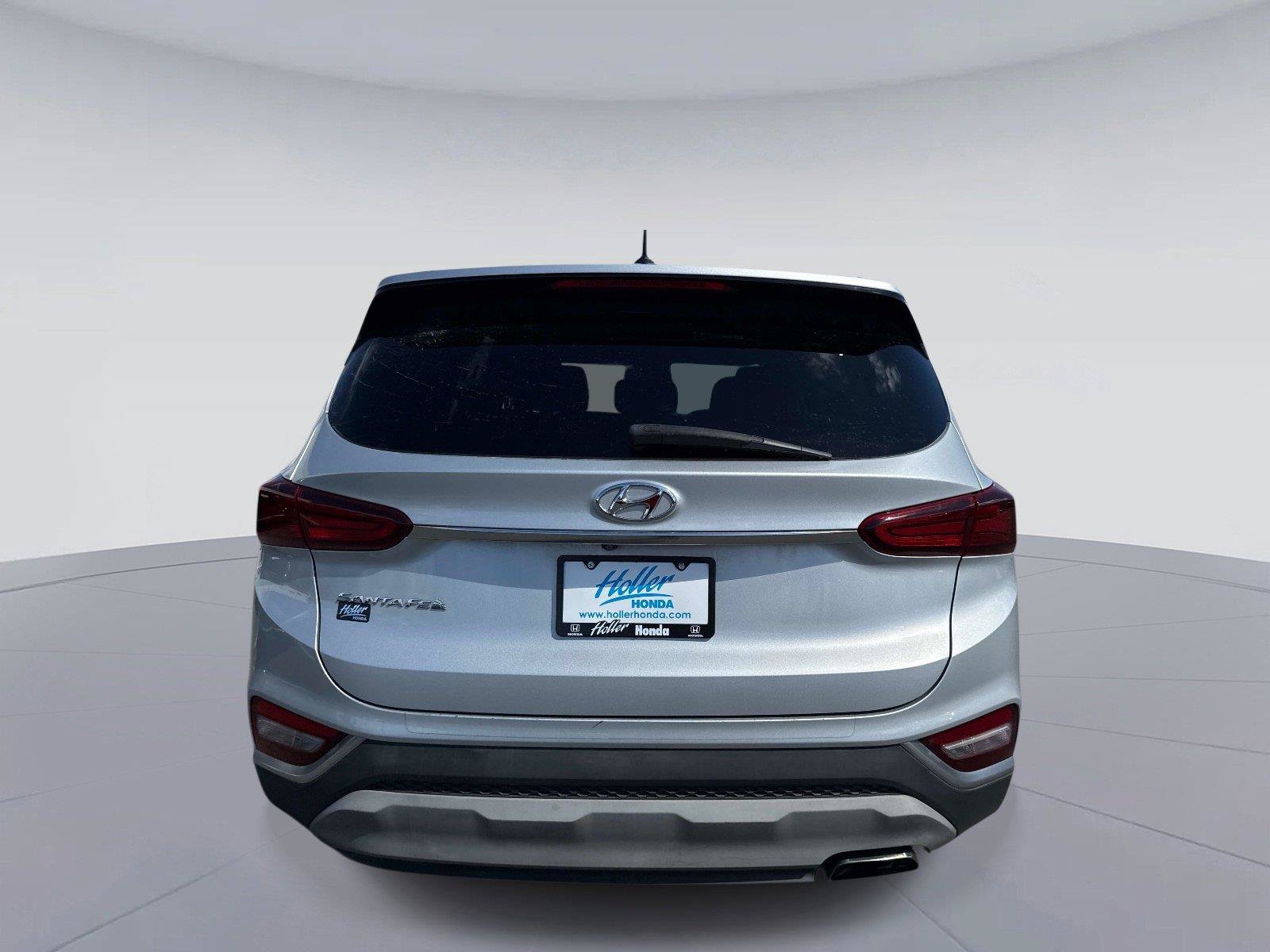 Used 2019 Hyundai Santa Fe SE FWD image 5