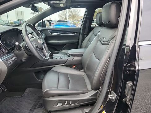 Used 2020 Cadillac XT5 Premium Luxury image 13