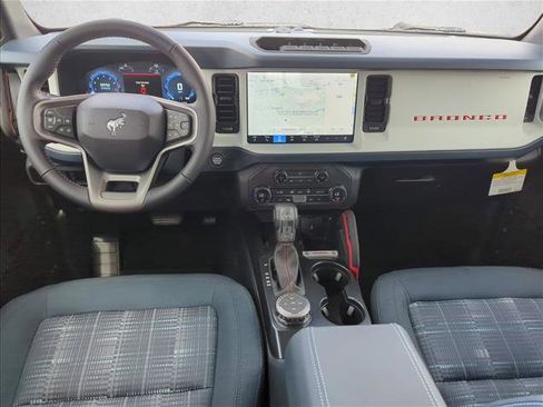 New 2026 Ford Bronco Heritage Edition image 15