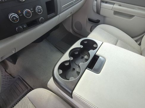 Used 2010 GMC Sierra 1500 SLE w/ SLE Preferred Package AWD/4WD image 23