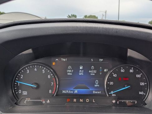 Used 2024 Ford Explorer XLT w/ Equipment Group 202A AWD/4WD image 12
