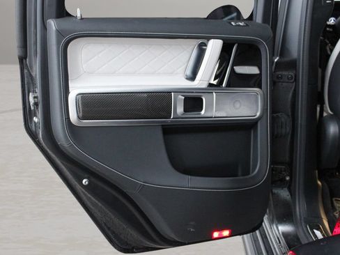 Used 2025 Mercedes-Benz G 63 AMG 4MATIC image 24