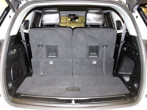 Used 2023 Jeep Grand Cherokee L Limited image 37