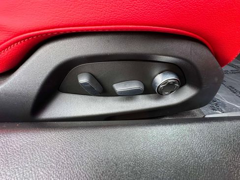 Used 2023 Chevrolet Corvette Stingray Preferred Conv w/ 2LT image 28