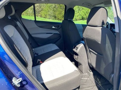 Used 2023 Chevrolet Equinox LS w/ LS Convenience Package image 24