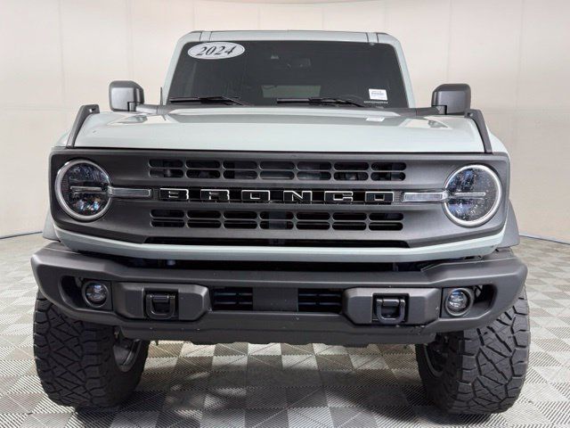 Used 2024 Ford Bronco Black Diamond AWD/4WD image 11