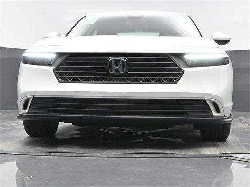 Certified 2024 Honda Accord EX image 20