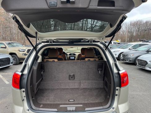 Used 2014 Buick Enclave Leather w/ Trailering Provision Package image 8