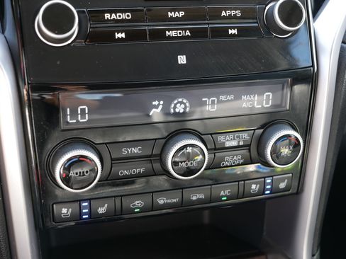Used 2021 Subaru Ascent Touring AWD/4WD image 23