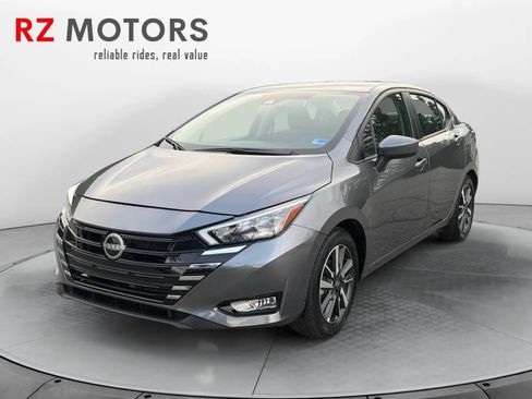 Used 2025 Nissan Versa SV FWD image 1