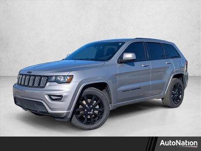 Used 2020 Jeep Grand Cherokee Altitude