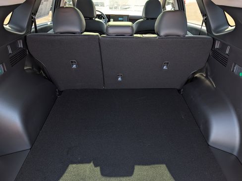 New 2026 Hyundai Tucson Limited image 23