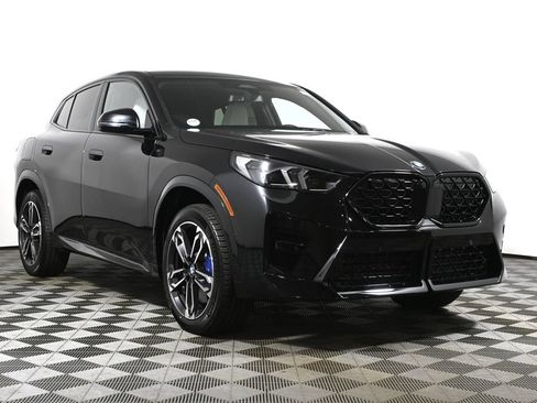 New 2026 BMW X2 xDrive28i w/ Technology Package AWD/4WD image 9
