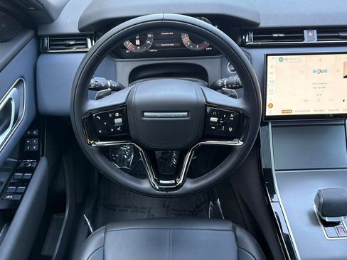 Used 2026 Land Rover Range Rover Velar S AWD/4WD image 11