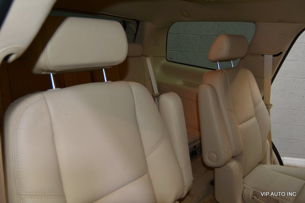 Used 2007 Cadillac Escalade AWD w/ Climate Package image 22
