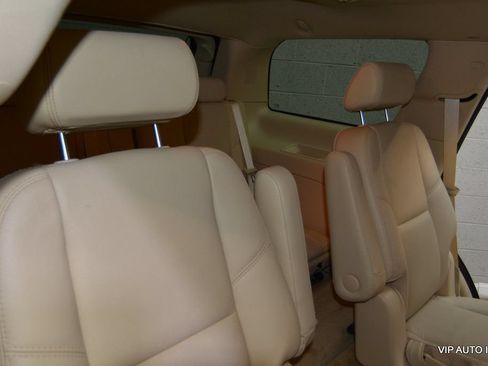Used 2007 Cadillac Escalade AWD w/ Climate Package image 22