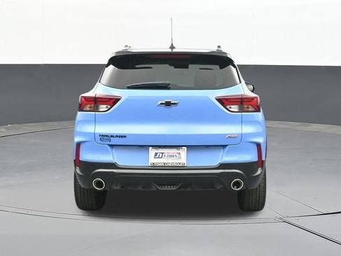 Used 2023 Chevrolet TrailBlazer RS w/ Sun and Liftgate Package FWD image 11