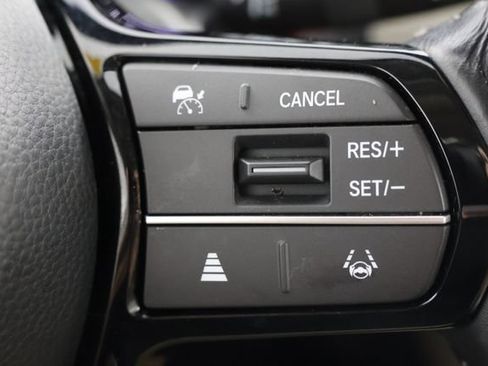 Used 2026 Honda HR-V EX-L image 12