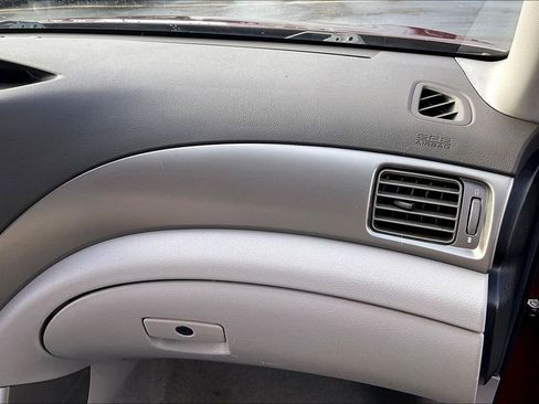Used 2010 Subaru Forester 2.5X Limited image 19