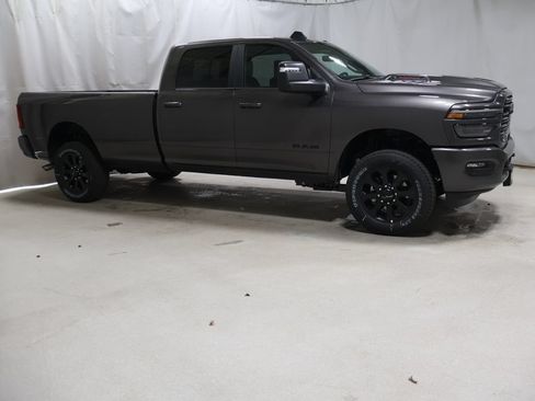 New 2026 RAM 2500 Laramie w/ Night Edition AWD/4WD image 4